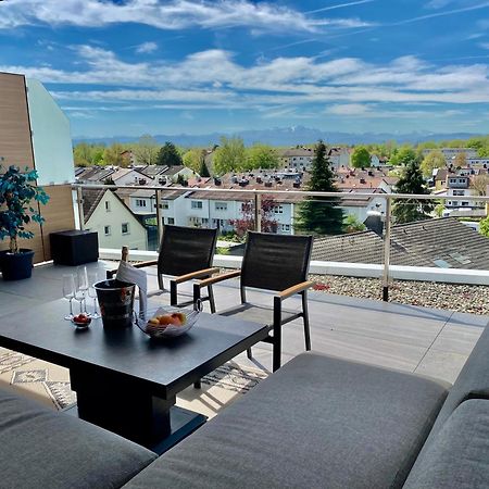 Penthouse Apartment Mit Alpenblick Friedrichshafen Kültér fotó